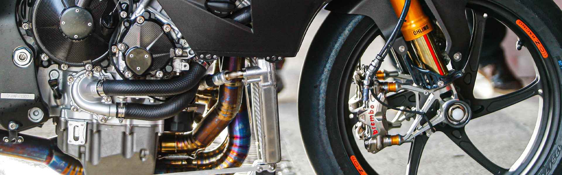 Banner bottom