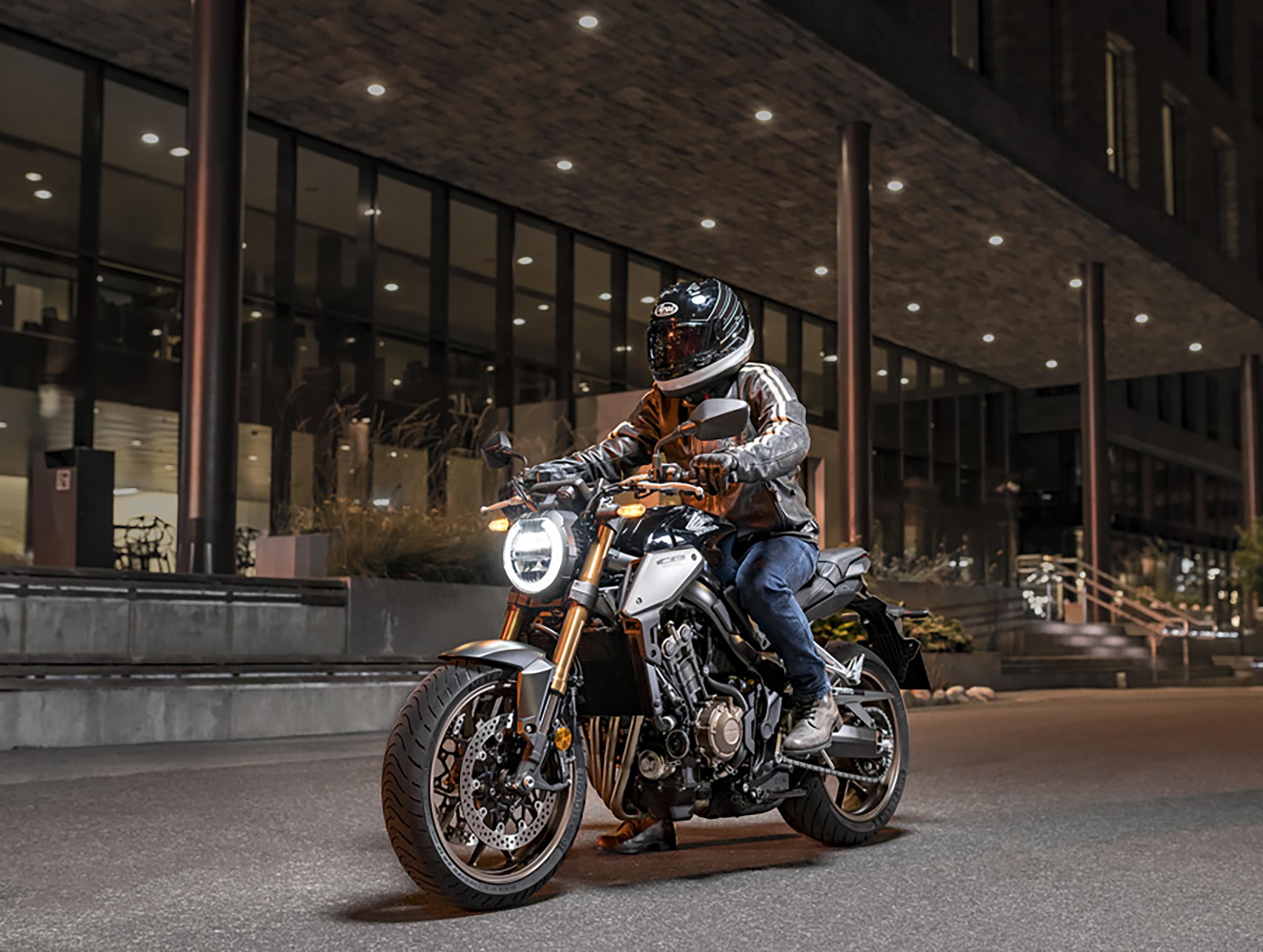 GIÁ CB650R MỚI RA MẮT TẠI HONDA BIGBIKE PHÁT TIẾN