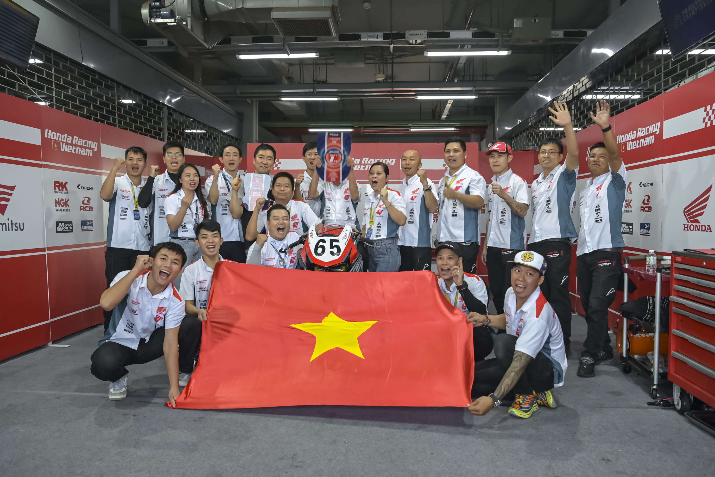 Kỹ thuật vững chắc - Chiến thắng quang vinh